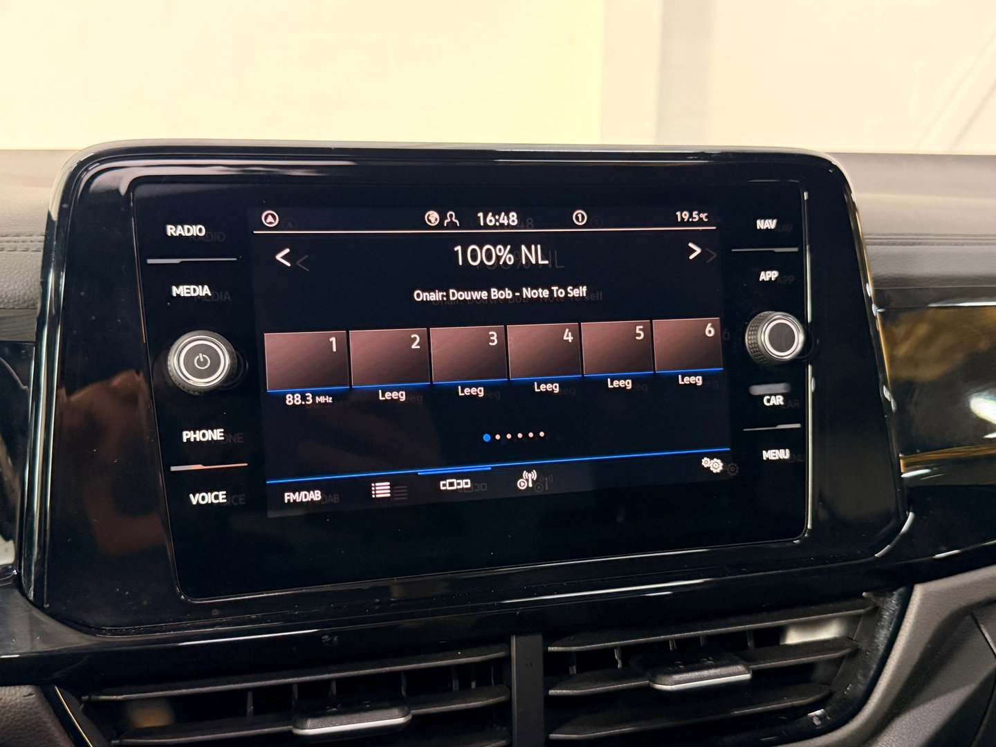 Volkswagen T-Roc 1.5 TSI R-Line Cam*Led*Keyless