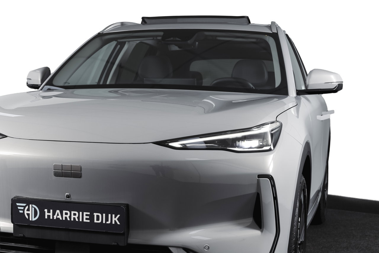 Geely E5