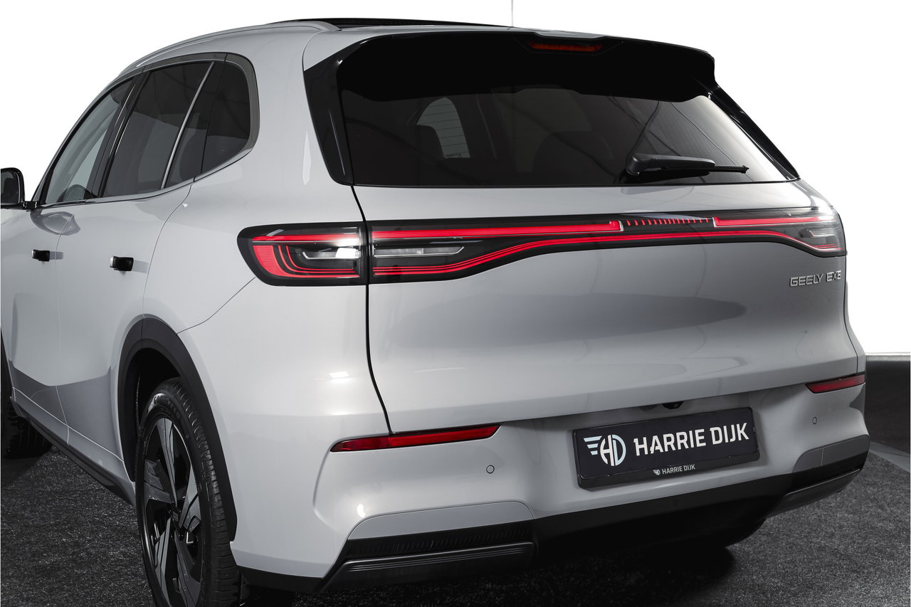 Geely E5