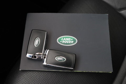 Land Rover Discovery Sport P300e 1.5 S | Panoramadak | 360° Camera | Meridian | Trekhaak | Leder | Stoelverwarming V+A
