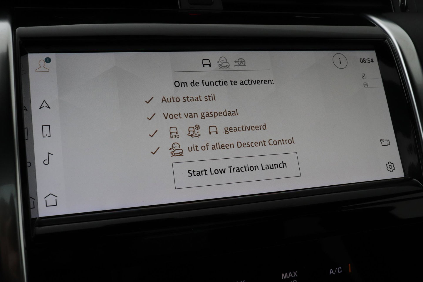 Land Rover Discovery Sport P300e 1.5 S | Panoramadak | 360° Camera | Meridian | Trekhaak | Leder | Stoelverwarming V+A
