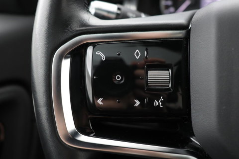 Land Rover Discovery Sport P300e 1.5 S | Panoramadak | 360° Camera | Meridian | Trekhaak | Leder | Stoelverwarming V+A
