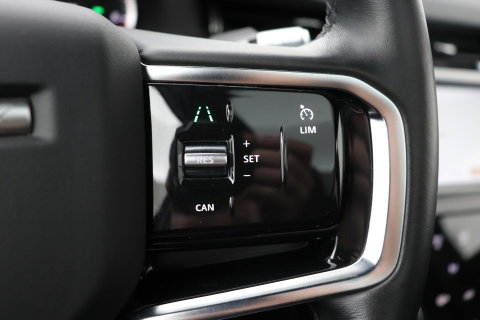 Land Rover Discovery Sport P300e 1.5 S | Panoramadak | 360° Camera | Meridian | Trekhaak | Leder | Stoelverwarming V+A