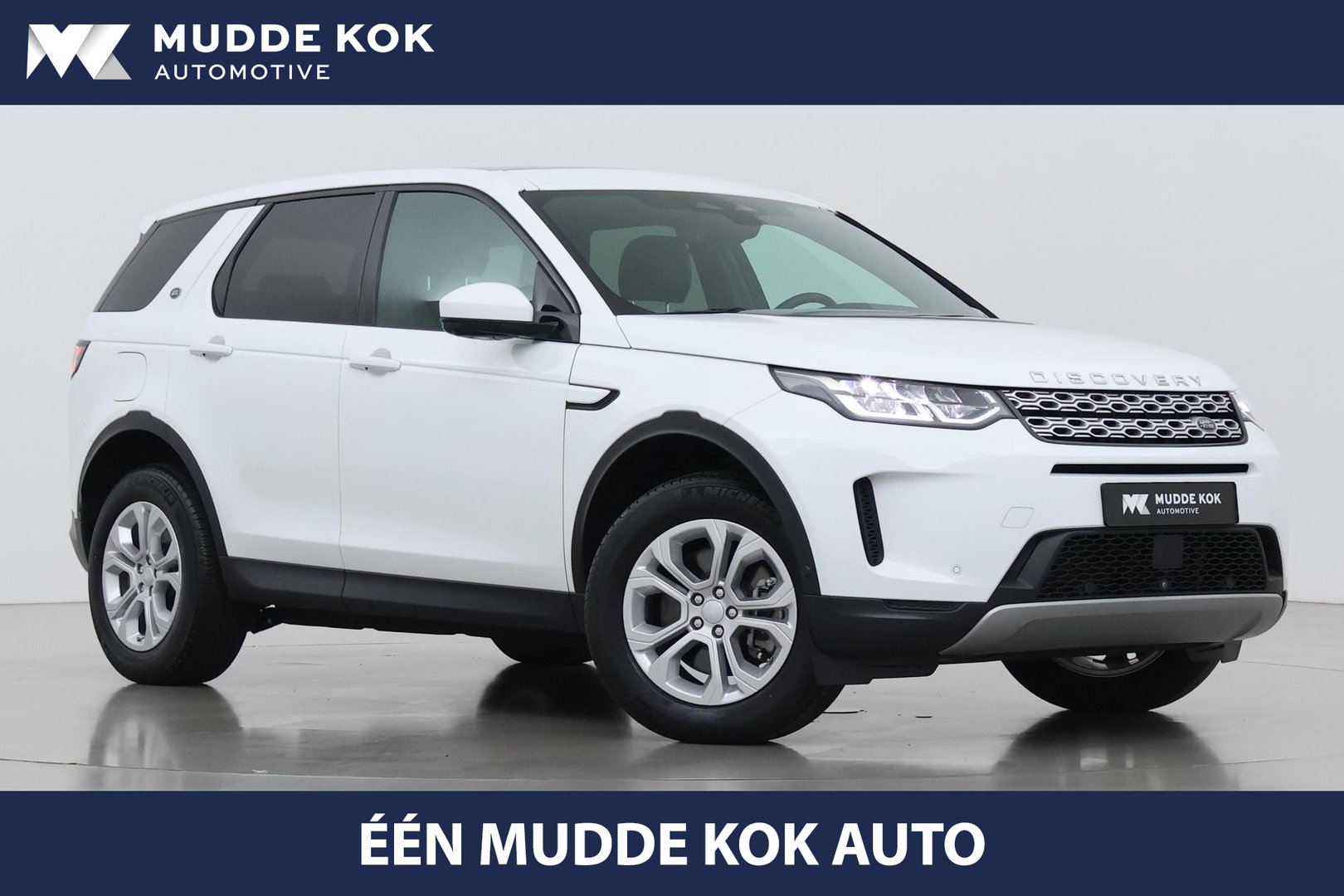 Land Rover Discovery Sport P300e 1.5 S | Panoramadak | 360° Camera | Meridian | Trekhaak | Leder | Stoelverwarming V+A