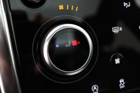 Land Rover Discovery Sport P300e 1.5 S | Panoramadak | 360° Camera | Meridian | Trekhaak | Leder | Stoelverwarming V+A