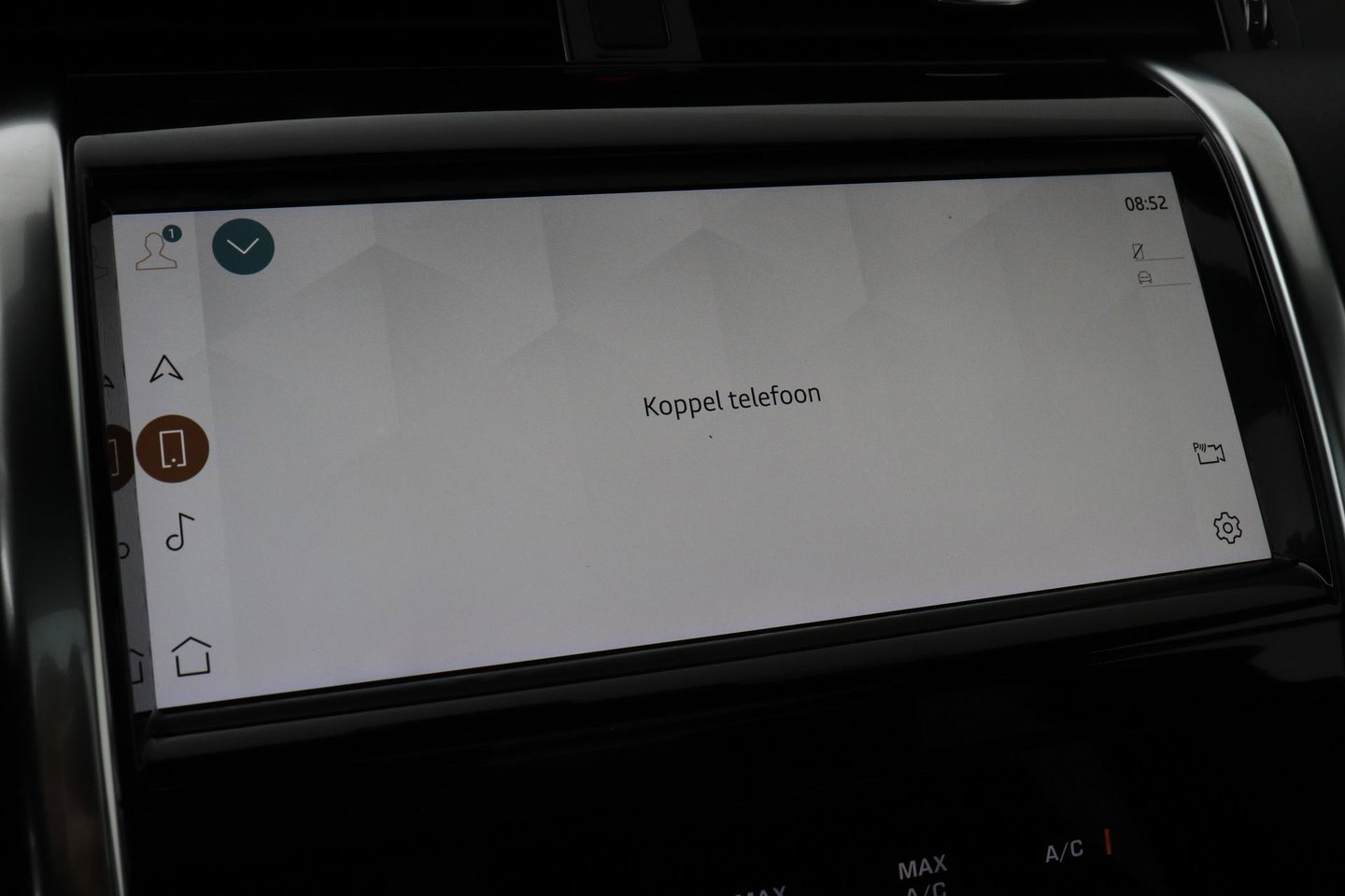 Land Rover Discovery Sport P300e 1.5 S | Panoramadak | 360° Camera | Meridian | Trekhaak | Leder | Stoelverwarming V+A