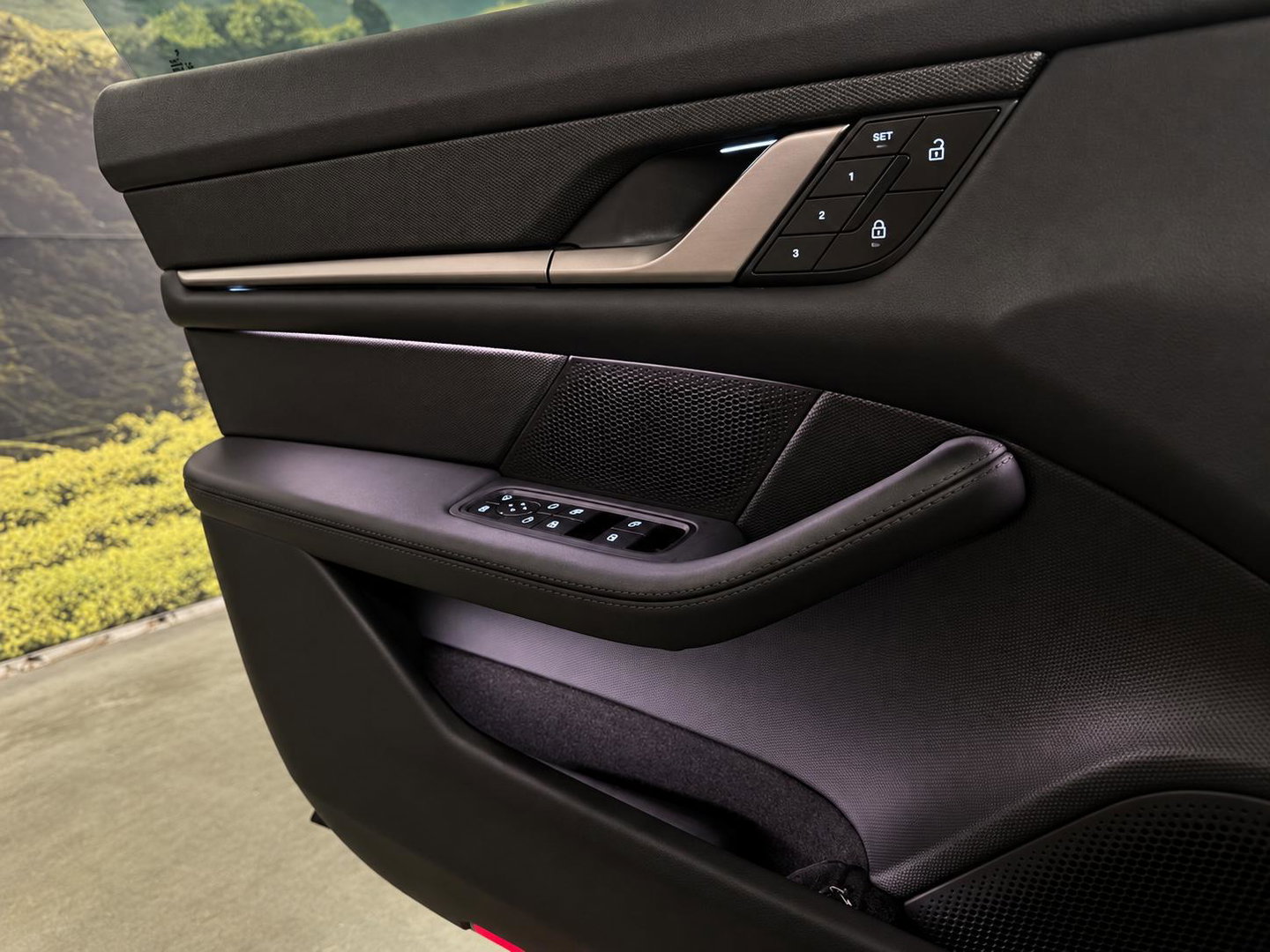 Porsche Taycan Sport Turismo Black Edition 105 kWh luchtvering l Pano l Massage l bijrijders scherm
