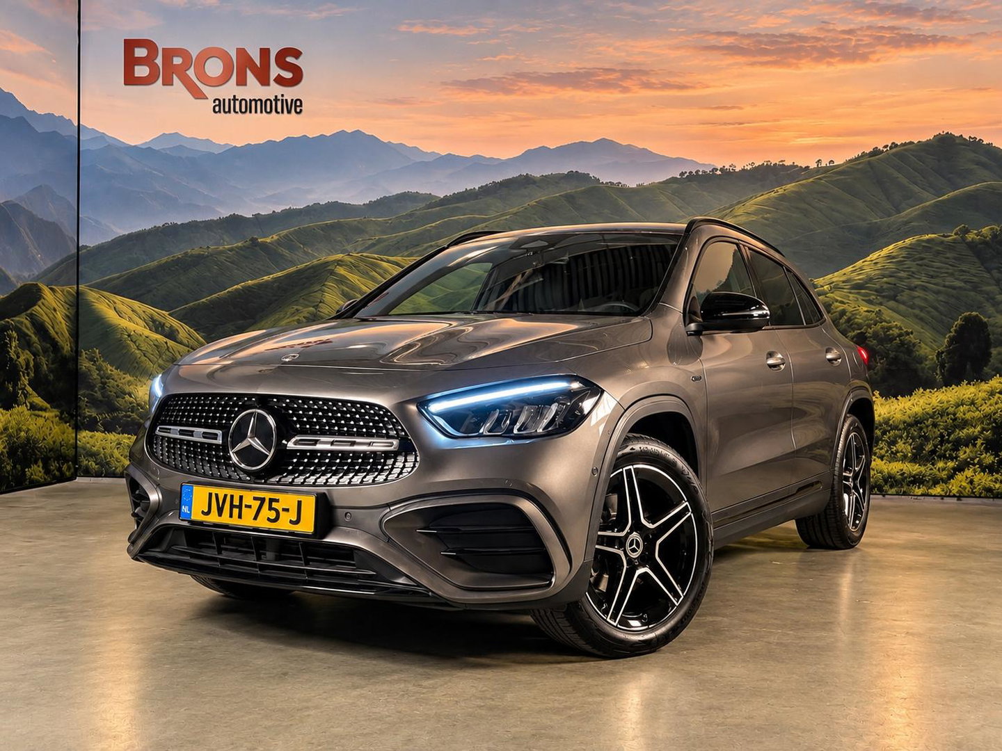 Mercedes-Benz GLA 250 e AMG-line hybrid l nieuwe auto rijklaar