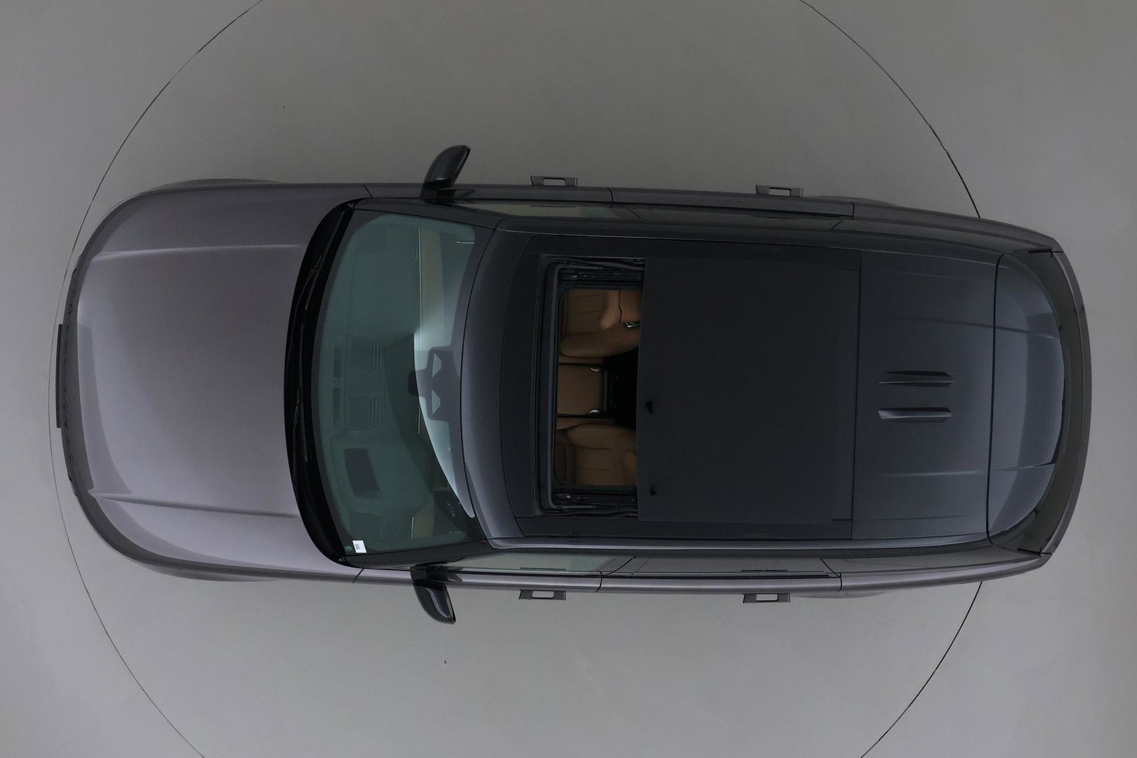 Land Rover Range Rover P550e Autobiography | Meridian Signature | 23 Inch | Luchtvering | Panoramadak | ClearSight | 360° Camera | Ventilatie+Massage | Trekhaak