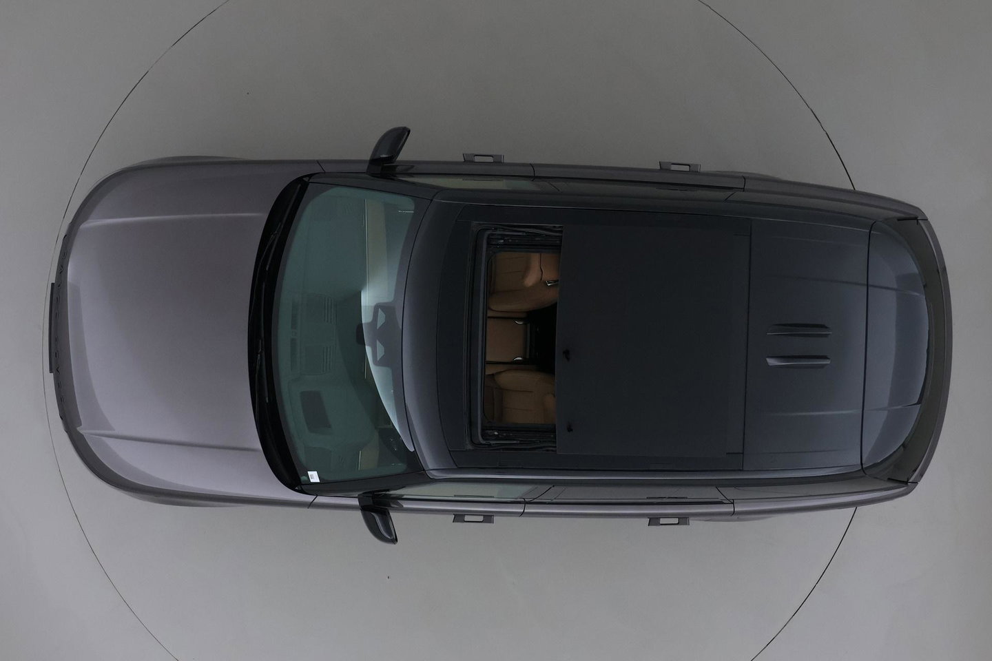 Land Rover Range Rover P550e Autobiography | Meridian Signature | 23 Inch | Luchtvering | Panoramadak | ClearSight | 360° Camera | Ventilatie+Massage | Trekhaak
