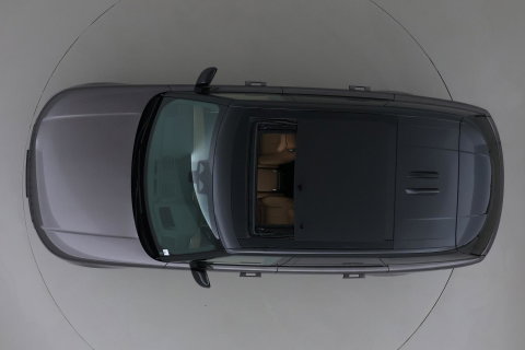 Land Rover Range Rover P550e Autobiography | Meridian Signature | 23 Inch | Luchtvering | Panoramadak | ClearSight | 360° Camera | Ventilatie+Massage | Trekhaak