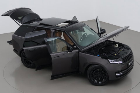 Land Rover Range Rover P550e Autobiography | Meridian Signature | 23 Inch | Luchtvering | Panoramadak | ClearSight | 360° Camera | Ventilatie+Massage | Trekhaak