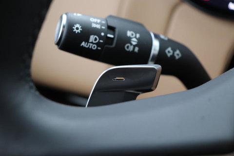 Land Rover Range Rover P550e Autobiography | Meridian Signature | 23 Inch | Luchtvering | Panoramadak | ClearSight | 360° Camera | Ventilatie+Massage | Trekhaak