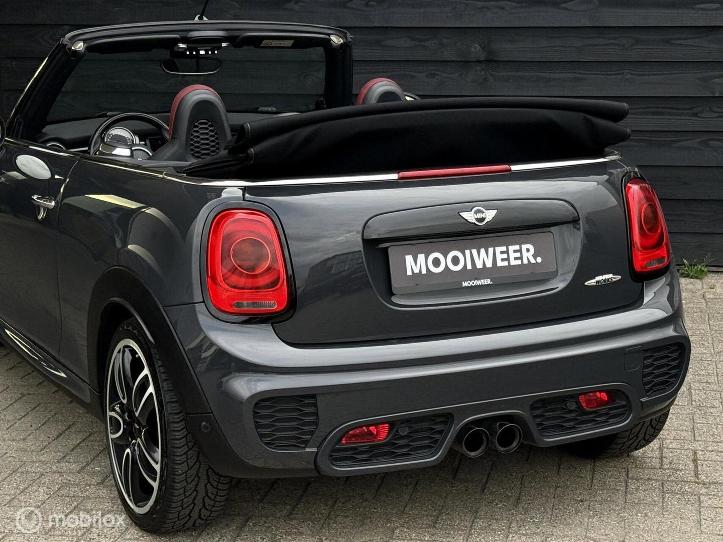 MINI Cooper Cabrio 2.0 John Works Chili | Automaat | LED