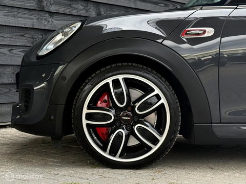 MINI Cooper Cabrio 2.0 John Works Chili | Automaat | LED
