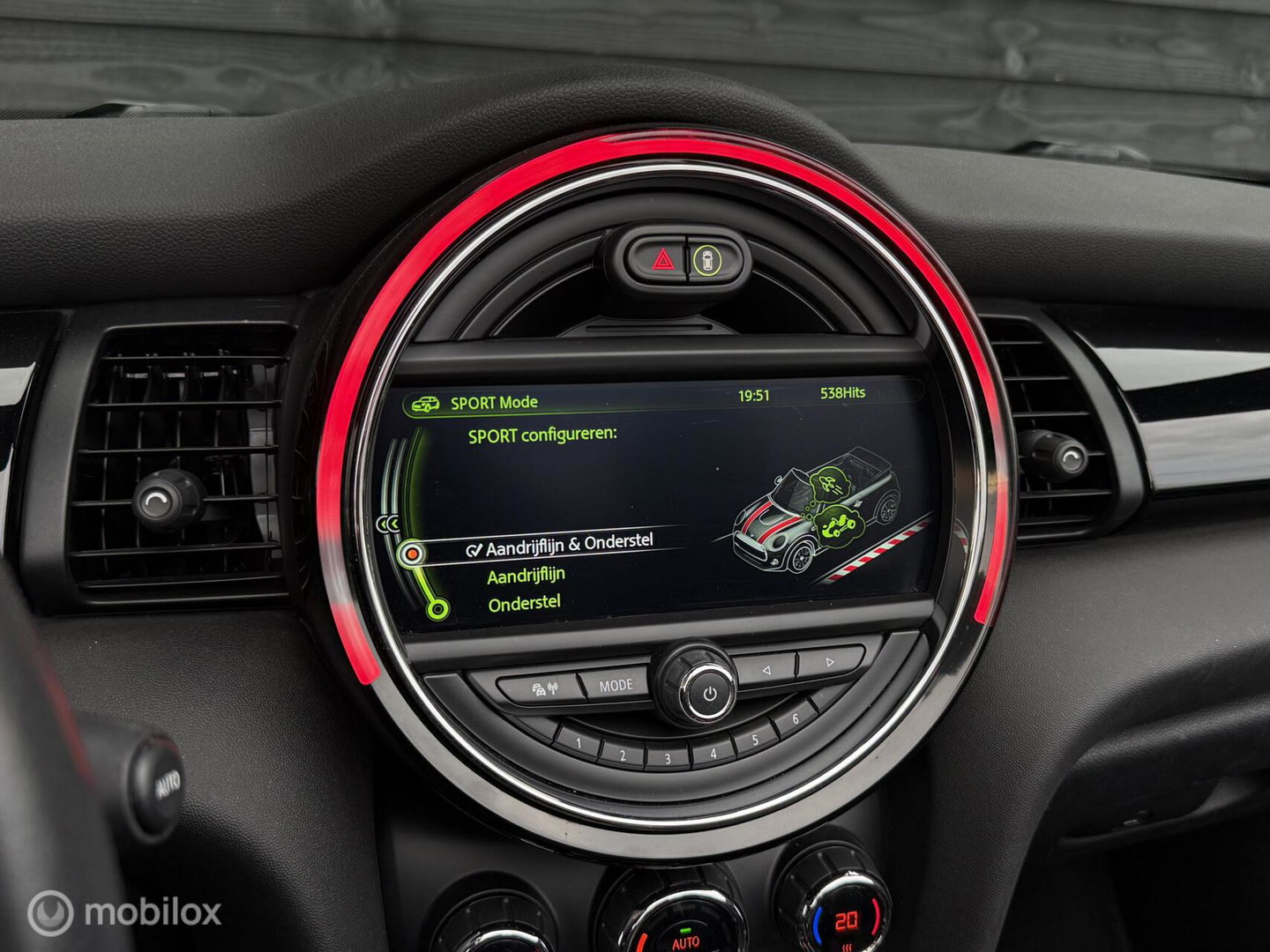 MINI Cooper Cabrio 2.0 John Works Chili | Automaat | LED