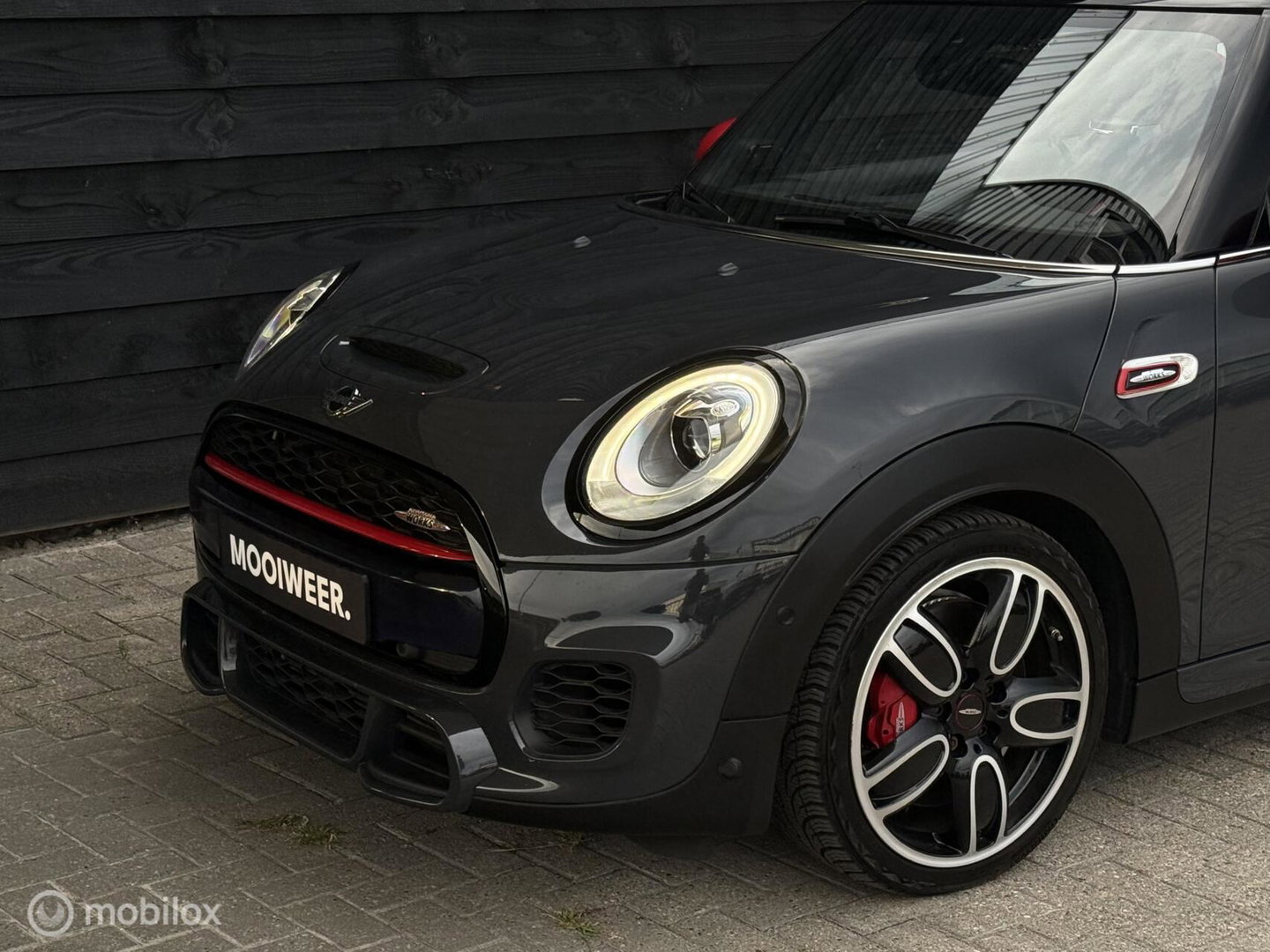 MINI Cooper Cabrio 2.0 John Works Chili | Automaat | LED