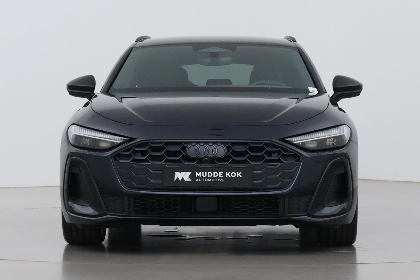 Audi A5 2.0 TFSI quattro S edition | Black-optiek | Bijrijdersscherm | Pilot Assist | Stoelverwarming | Matrix LED | ACC | 19 Inch