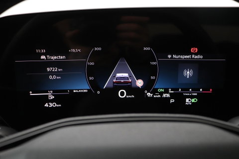 Audi A5 2.0 TFSI quattro S edition | Black-optiek | Bijrijdersscherm | Pilot Assist | Stoelverwarming | Matrix LED | ACC | 19 Inch