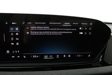 Audi A5 2.0 TFSI quattro S edition | Black-optiek | Bijrijdersscherm | Pilot Assist | Stoelverwarming | Matrix LED | ACC | 19 Inch