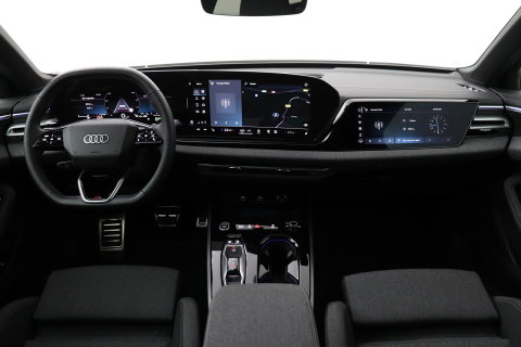 Audi A5 2.0 TFSI quattro S edition | Black-optiek | Bijrijdersscherm | Pilot Assist | Stoelverwarming | Matrix LED | ACC | 19 Inch