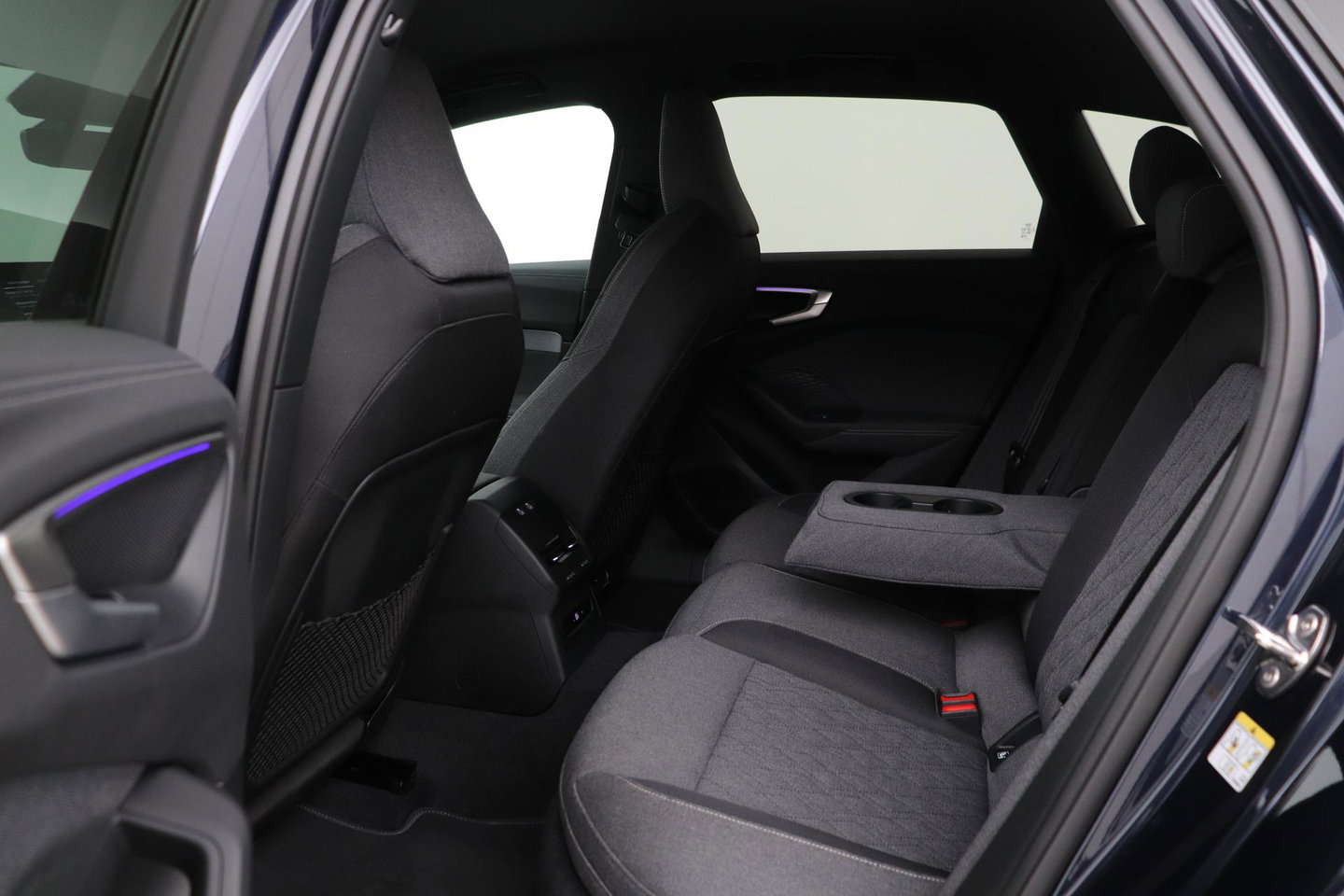 Audi A5 2.0 TFSI quattro S edition | Black-optiek | Bijrijdersscherm | Pilot Assist | Stoelverwarming | Matrix LED | ACC | 19 Inch