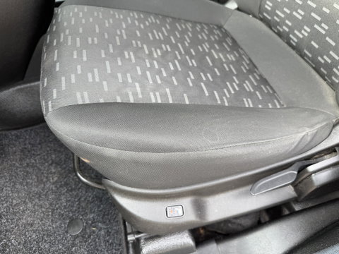 Opel Combo 1.6 CDTi 105pk L2H1 Sport / vaste prijs rijklaar € 8.950 ex btw / euro 6 / bpm vrij / lease vanaf € 151 / airco / cruise control / pdc achter / stoelverwarming / armsteun
