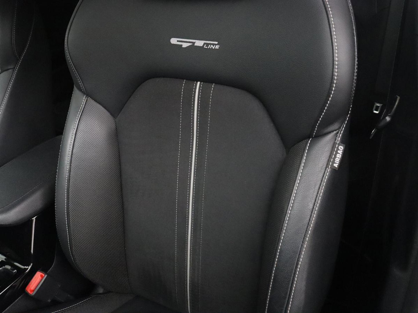 Kia ProCeed 1.0 T-GDI GT-Line | Leder/Alcantara | Stuur/stoel verwarming | Carplay | Virtual Dashboard | Full LED | Camera | Park assist | Climate control |