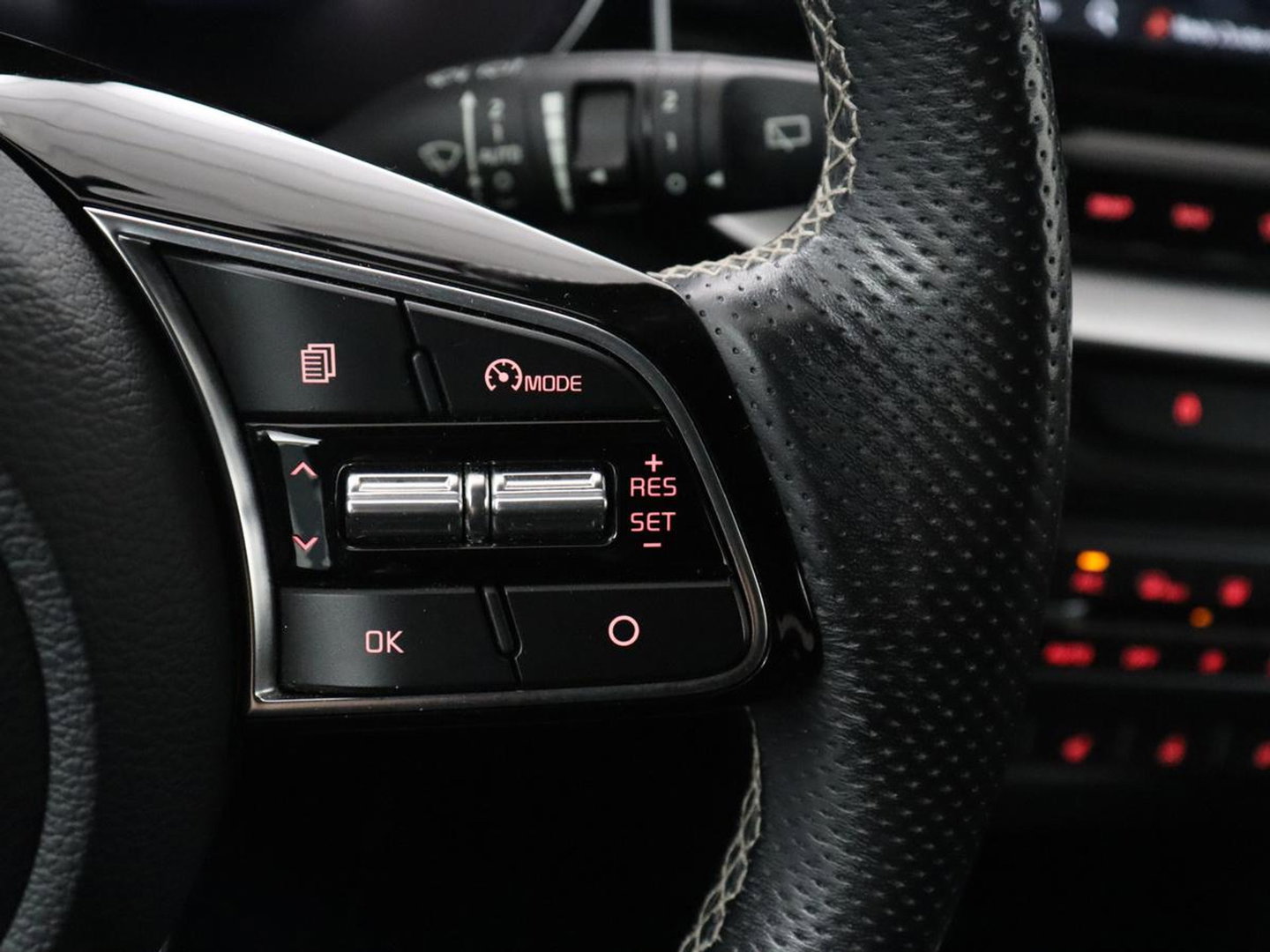 Kia ProCeed 1.0 T-GDI GT-Line | Leder/Alcantara | Stuur/stoel verwarming | Carplay | Virtual Dashboard | Full LED | Camera | Park assist | Climate control |