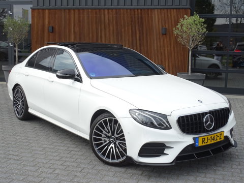 Mercedes-Benz E-Klasse 220 d automaat / Prestige Plus / AMG pakket / LED