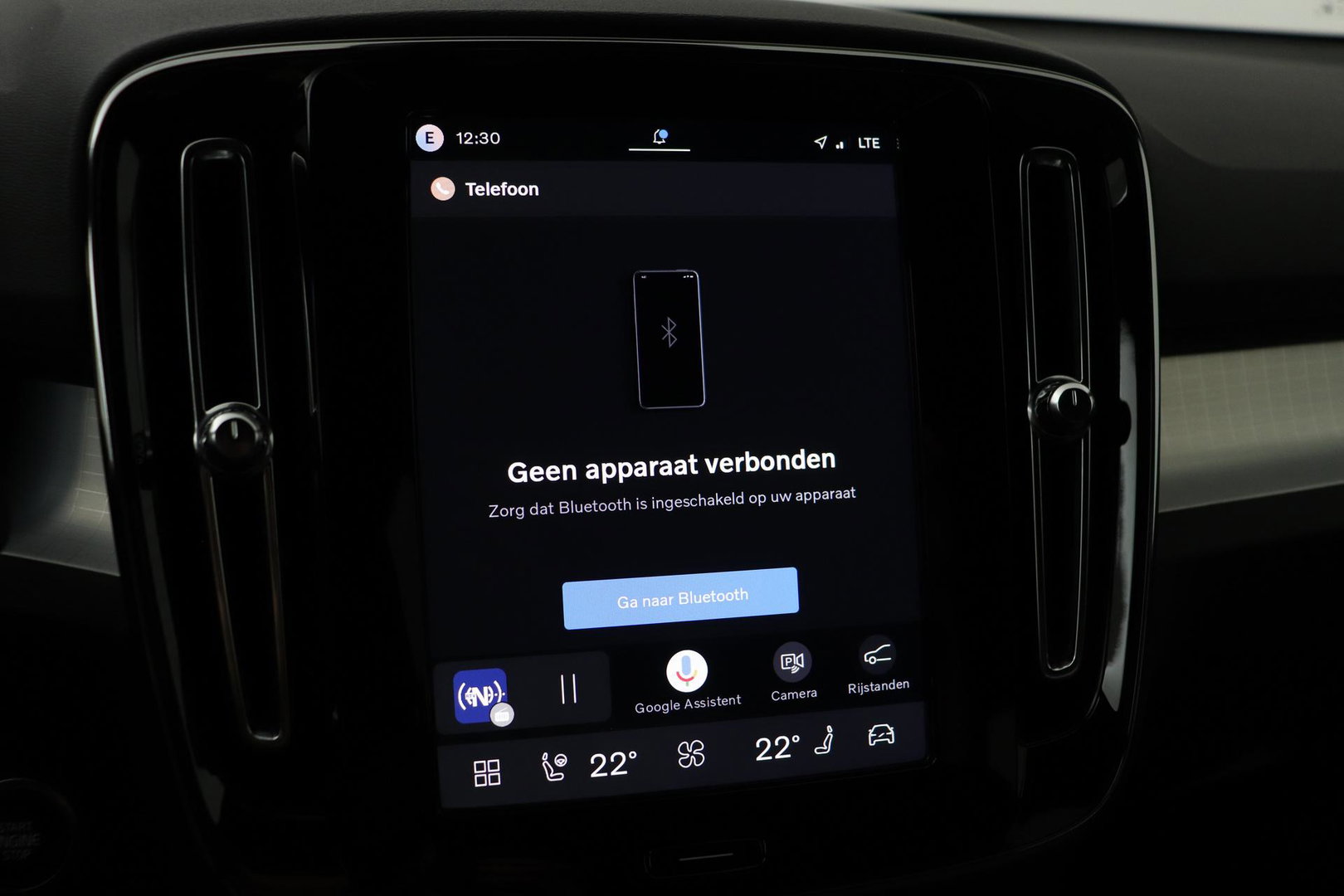 Volvo XC40 2.0 B3 Plus Black Edition | Harman/Kardon | BLIS | 360° Camera | Pilot Assist | Stoel+Stuurverwarming | Memory | ACC | 20 Inch