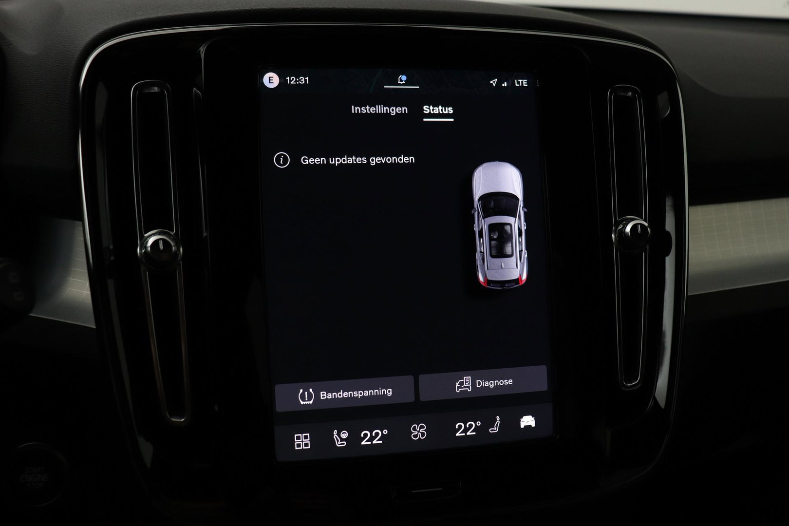 Volvo XC40 2.0 B3 Plus Black Edition | Harman/Kardon | BLIS | 360° Camera | Pilot Assist | Stoel+Stuurverwarming | Memory | ACC | 20 Inch