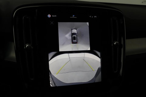 Volvo XC40 2.0 B3 Plus Black Edition | Harman/Kardon | BLIS | 360° Camera | Pilot Assist | Stoel+Stuurverwarming | Memory | ACC | 20 Inch