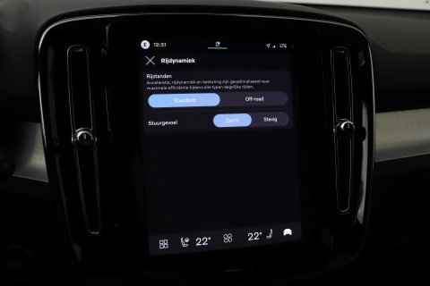 Volvo XC40 2.0 B3 Plus Black Edition | Harman/Kardon | BLIS | 360° Camera | Pilot Assist | Stoel+Stuurverwarming | Memory | ACC | 20 Inch