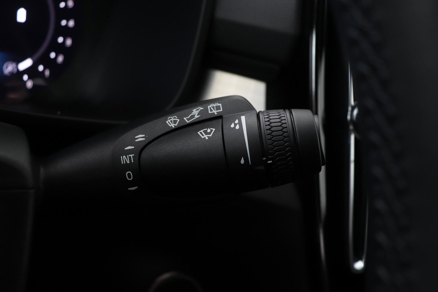 Volvo XC40 2.0 B3 Plus Black Edition | Harman/Kardon | BLIS | 360° Camera | Pilot Assist | Stoel+Stuurverwarming | Memory | ACC | 20 Inch