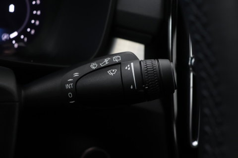 Volvo XC40 2.0 B3 Plus Black Edition | Harman/Kardon | BLIS | 360° Camera | Pilot Assist | Stoel+Stuurverwarming | Memory | ACC | 20 Inch