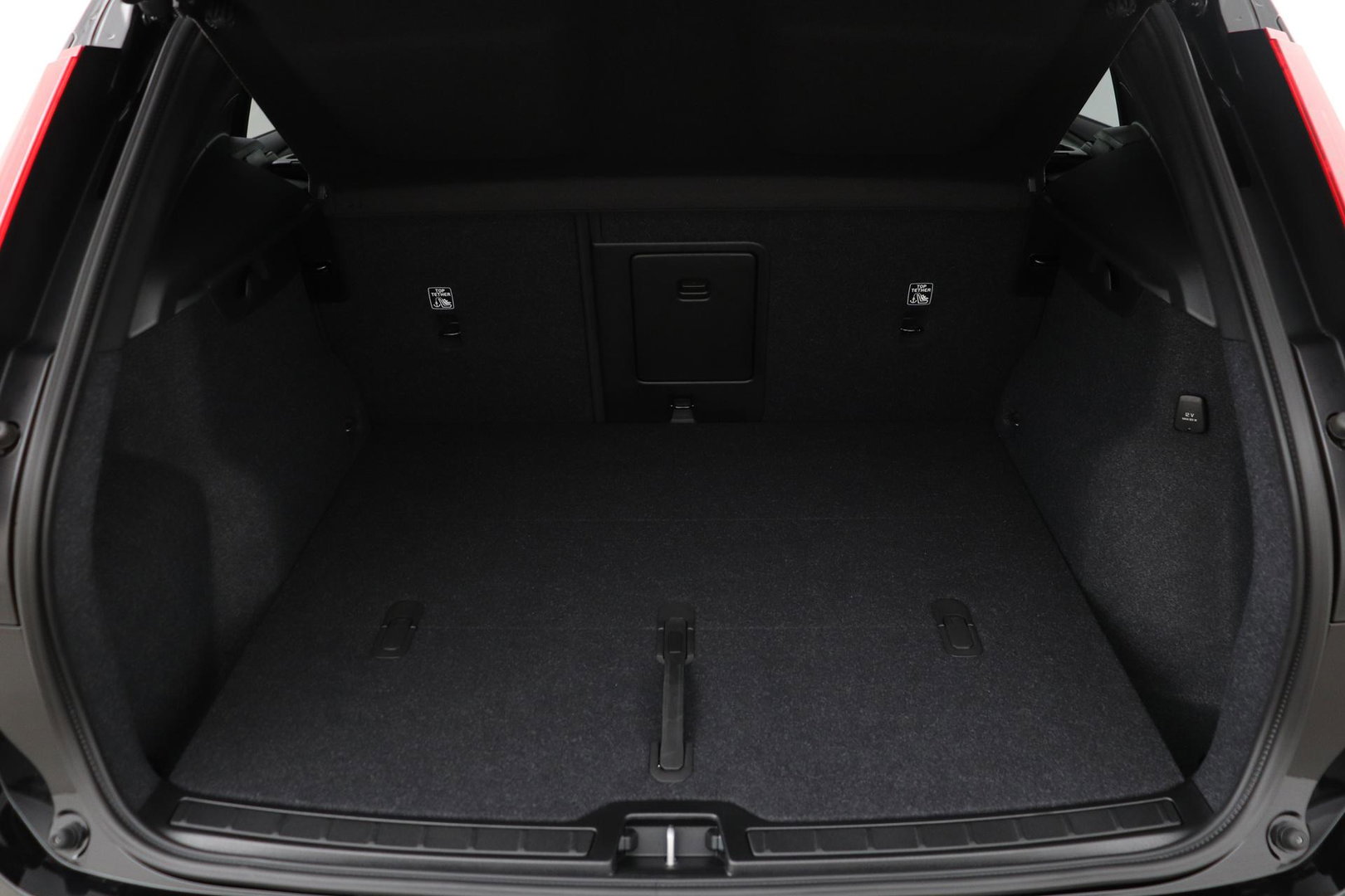 Volvo XC40 2.0 B3 Plus Black Edition | Harman/Kardon | BLIS | 360° Camera | Pilot Assist | Stoel+Stuurverwarming | Memory | ACC | 20 Inch