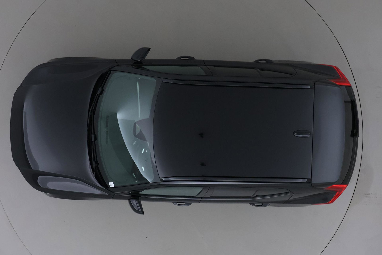 Volvo XC40 2.0 B3 Plus Black Edition | Harman/Kardon | BLIS | 360° Camera | Pilot Assist | Stoel+Stuurverwarming | Memory | ACC | 20 Inch