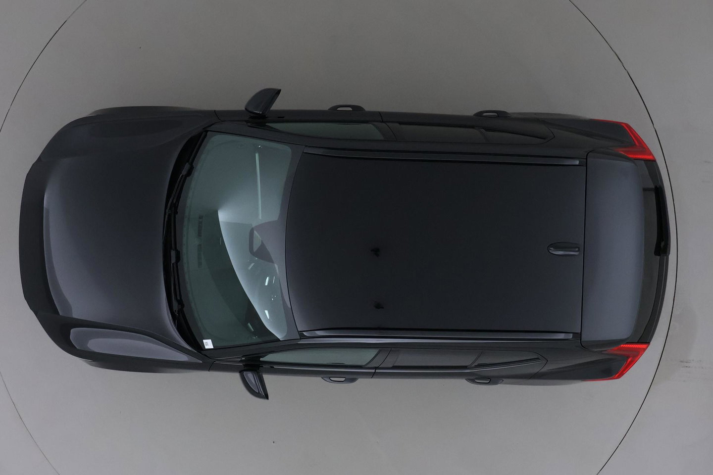 Volvo XC40 2.0 B3 Plus Black Edition | Harman/Kardon | BLIS | 360° Camera | Pilot Assist | Stoel+Stuurverwarming | Memory | ACC | 20 Inch