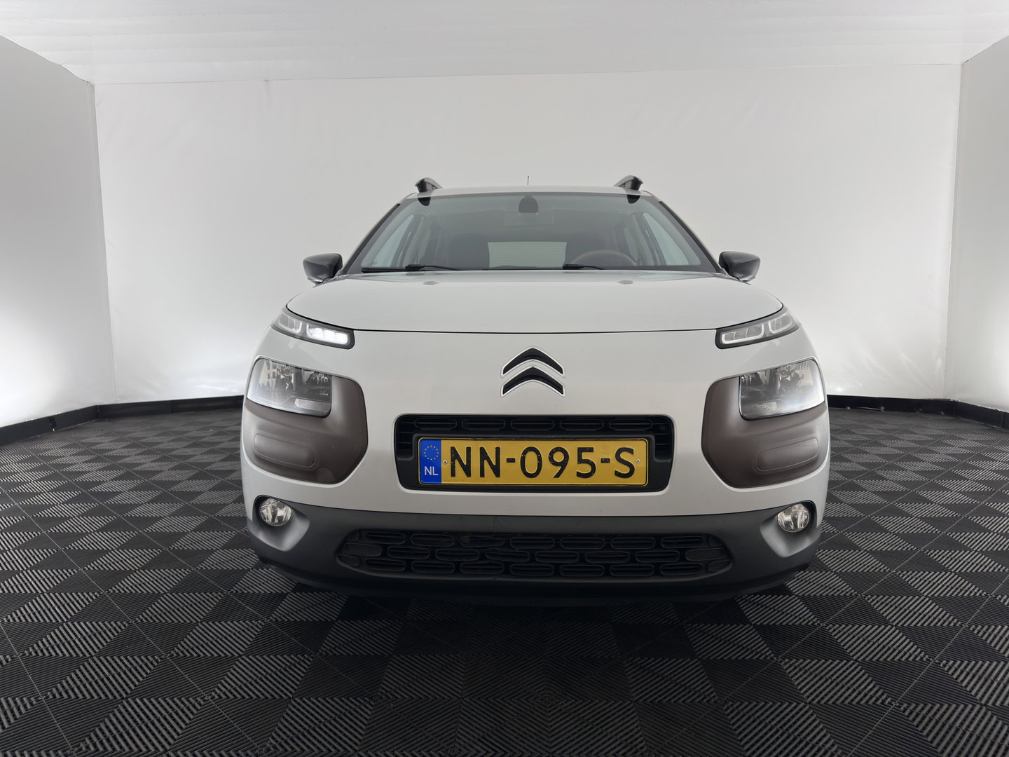 Citroën C4 Cactus 1.2 PureTech Business *NAVI-FULLMAP | ECC | PRIVACY-GLASS | PDC | CRUISE | COMFORT-SEATS | TOWBAR*
