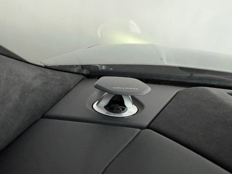 Lamborghini Urus 4.0 V8 Pano|Ceramic|B&O 3D|360 Camera|Massage