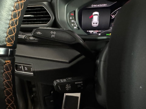 Lamborghini Urus 4.0 V8 Pano|Ceramic|B&O 3D|360 Camera|Massage