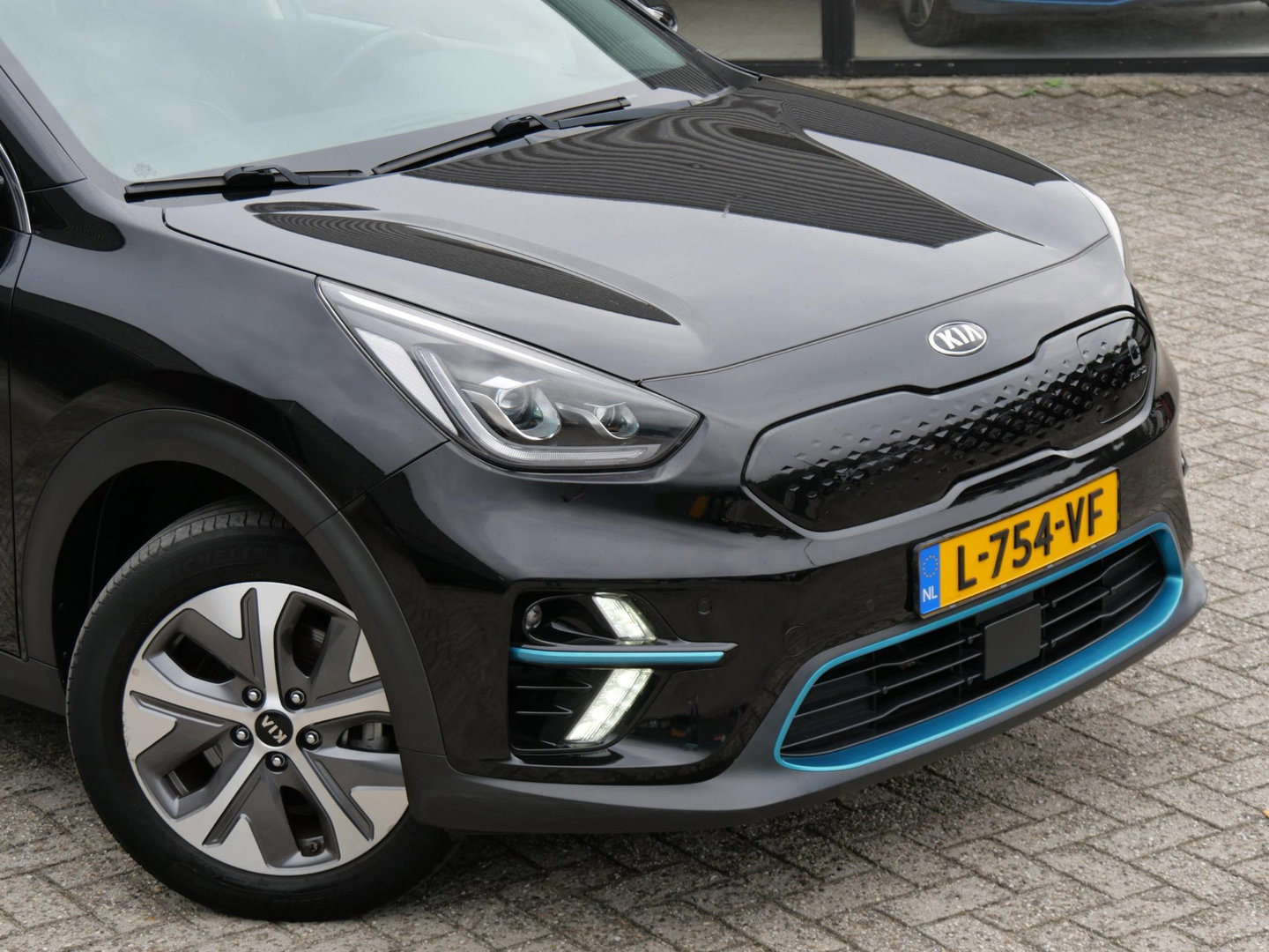 Kia e-Niro 64kWh DYNAMICPLUSLINE/ SCHUIFDAK/ SOH 97%/ NL-AUTO 1STE EIGENAAR