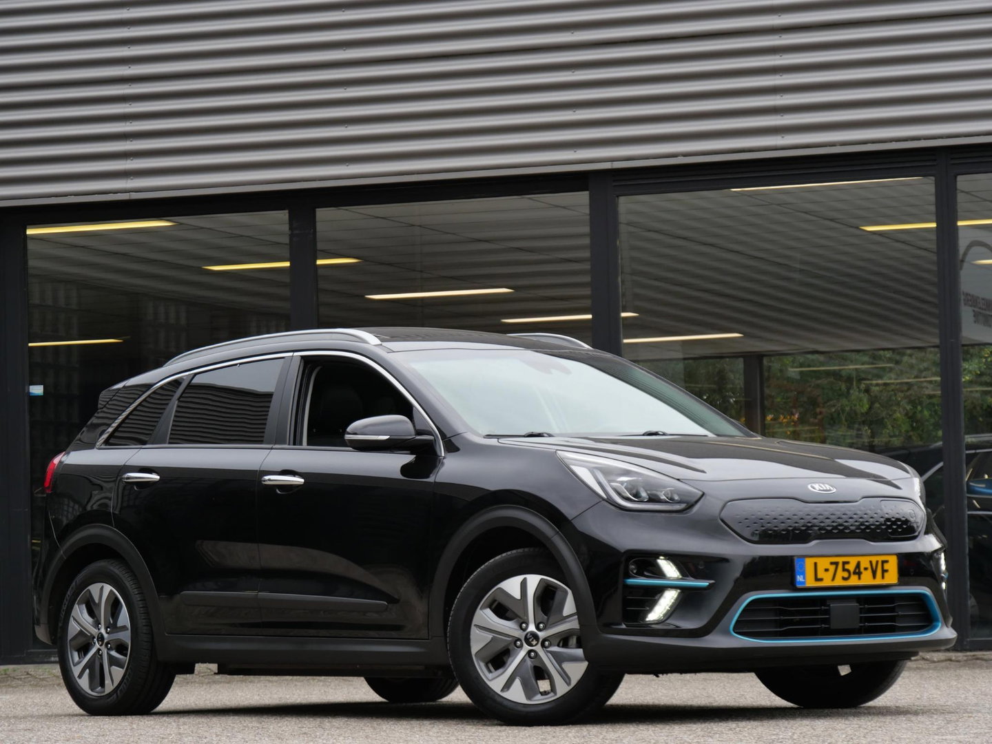 Kia e-Niro 64kWh DYNAMICPLUSLINE/ SCHUIFDAK/ SOH 97%/ NL-AUTO 1STE EIGENAAR