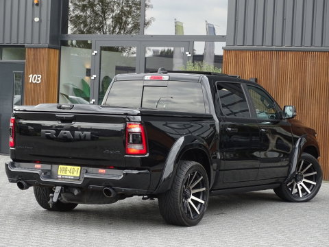 Dodge Ram 1500 5.7 V8 402PK 4X4 Limited / Harman Kardon / pano / *NAP* / BTW