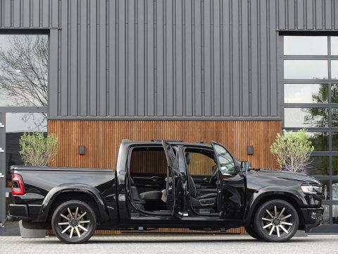 Dodge Ram 1500 5.7 V8 402PK 4X4 Limited / Harman Kardon / pano / *NAP* / BTW