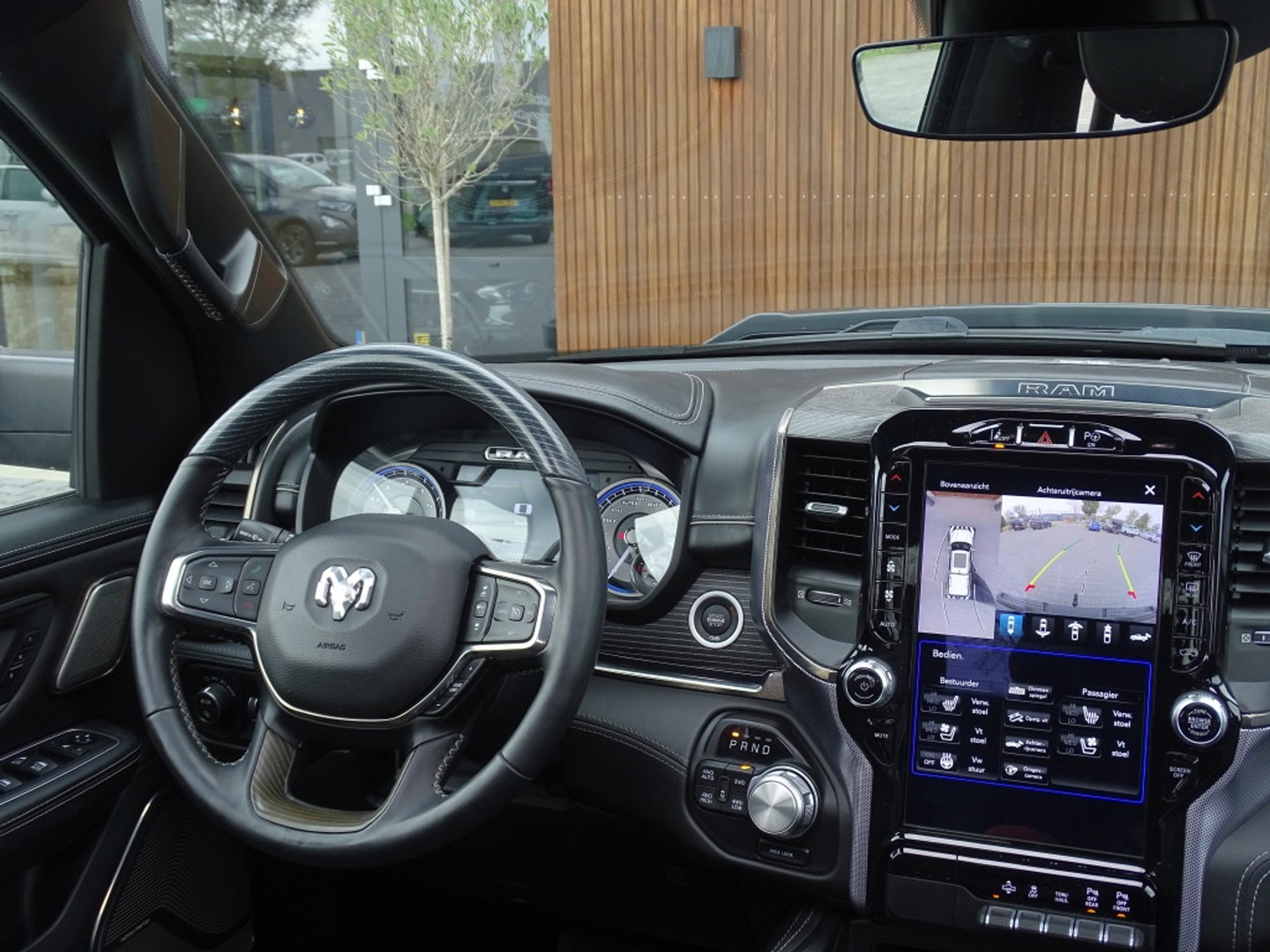 Dodge Ram 1500 5.7 V8 402PK 4X4 Limited / Harman Kardon / pano / *NAP* / BTW