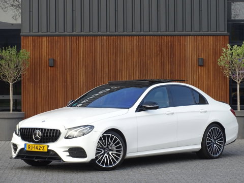Mercedes-Benz E-Klasse 220 d automaat / Prestige Plus / AMG pakket / LED