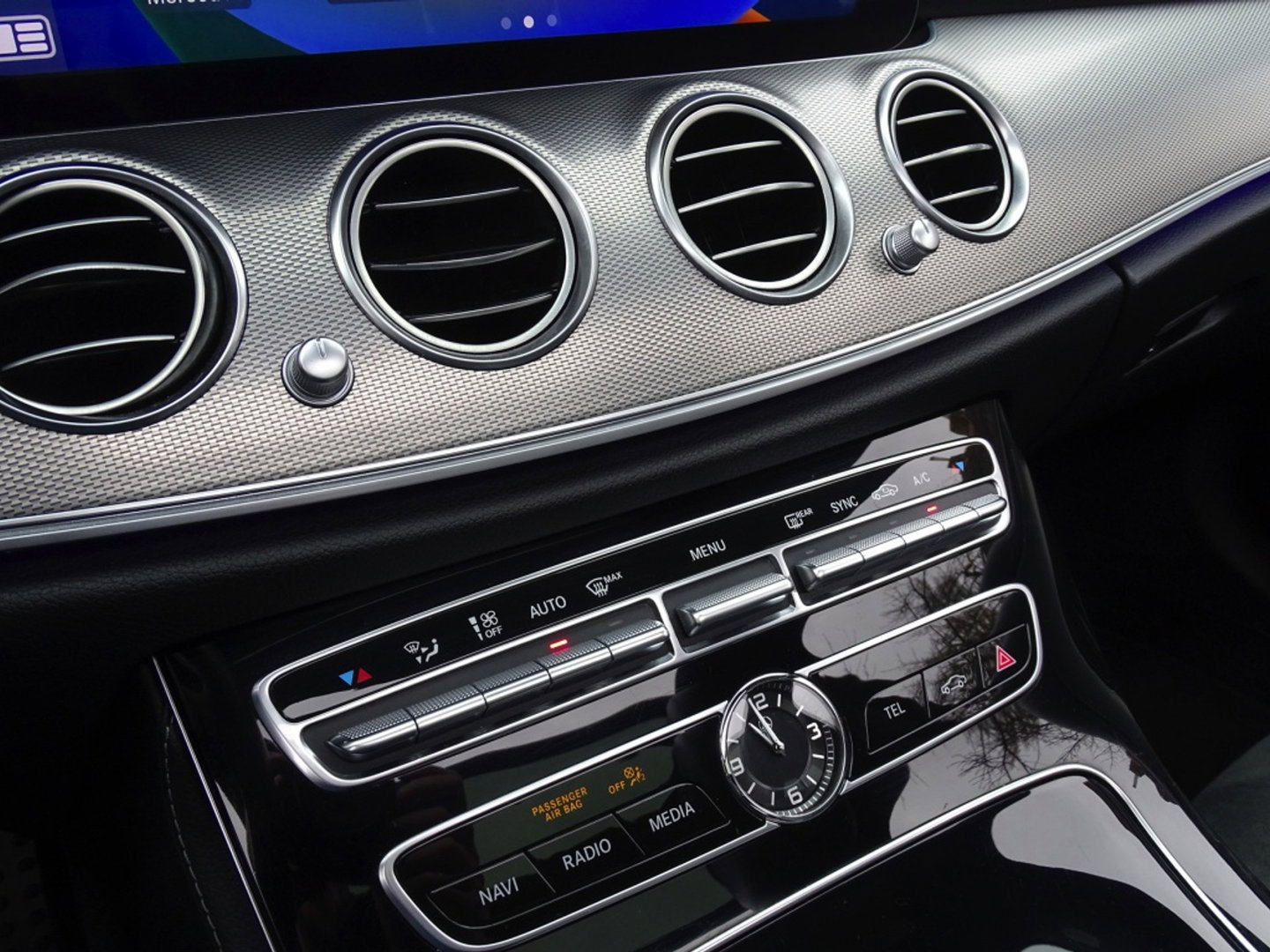 Mercedes-Benz E-Klasse 220 d automaat / Prestige Plus / AMG pakket / LED