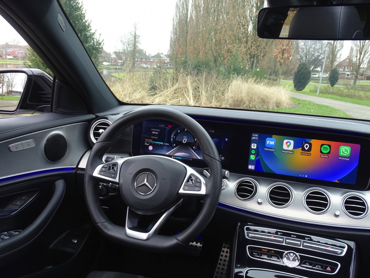 Mercedes-Benz E-Klasse 220 d automaat / Prestige Plus / AMG pakket / LED